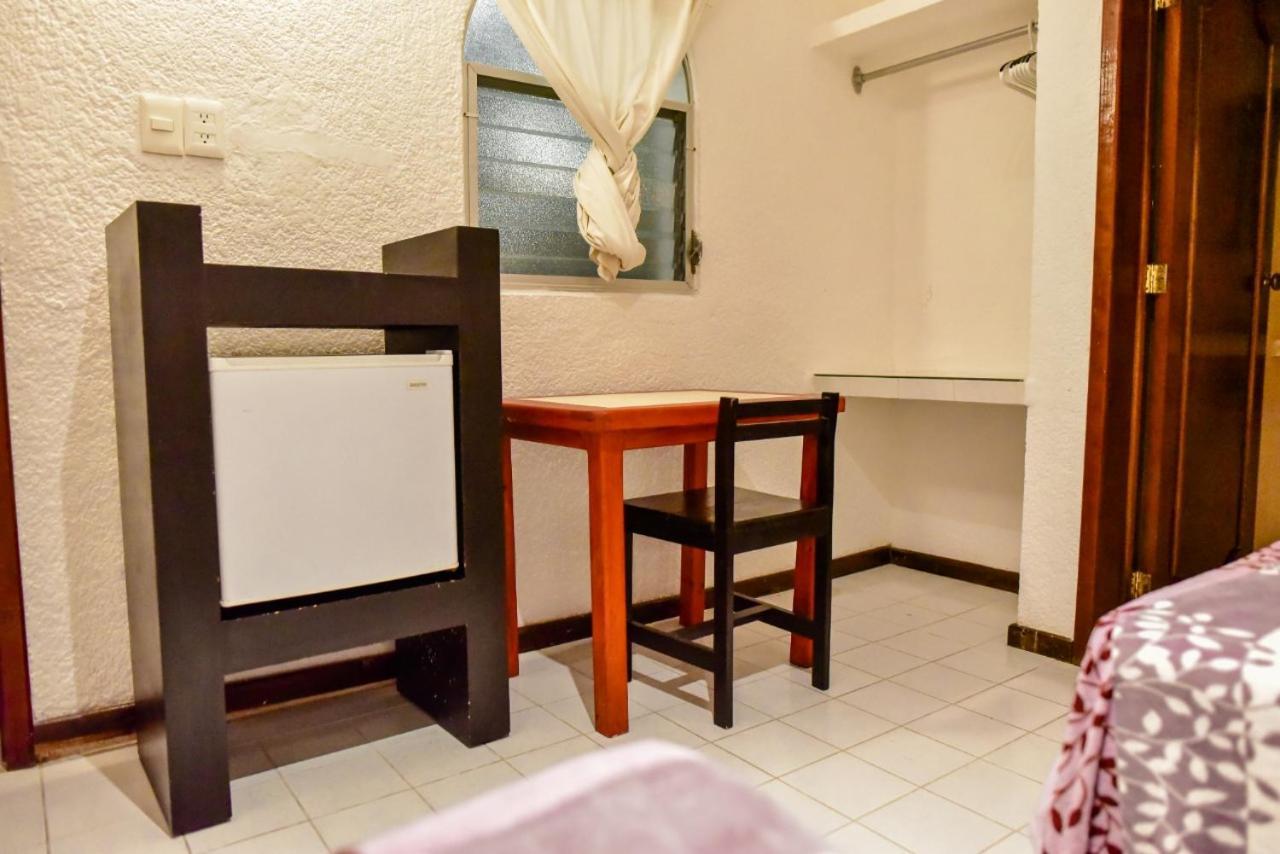 Hotel El Tropical Playa Del Carmen Zewnętrze zdjęcie
